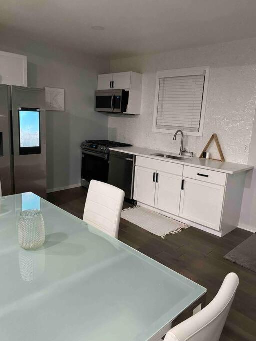 Villa Modern 3Bed 2Bath Ranch With Diy Art Porch 3Tvs And Huge Front Yard To Enjoy! Calumet City Esterno foto