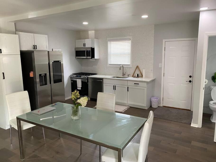Villa Modern 3Bed 2Bath Ranch With Diy Art Porch 3Tvs And Huge Front Yard To Enjoy! Calumet City Esterno foto